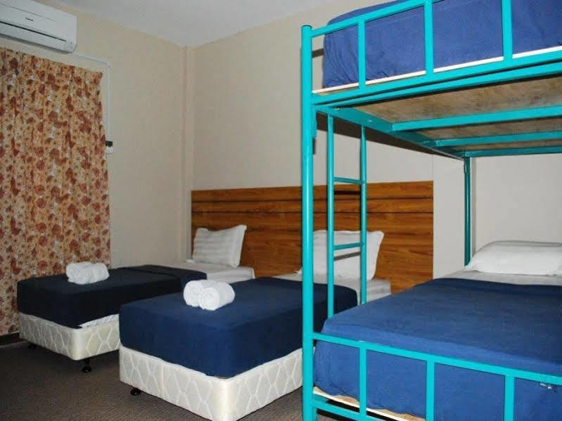 Motel Baron Water Front Kuah Exterior foto